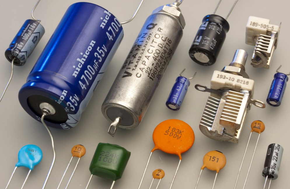 CDE 719P82251500M 薄膜電容：2026年光伏電站與儲能系統的最佳選擇